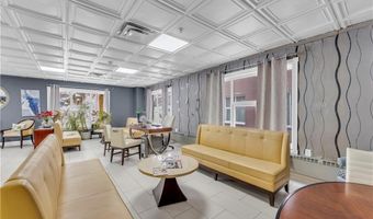 797 E Market St 220, Akron, OH 44305