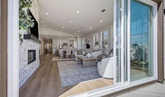 2 W Pine St, Altadena, CA 91001