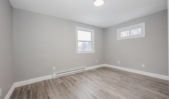 52 Hillside Ave, Bartlett, NH 03812