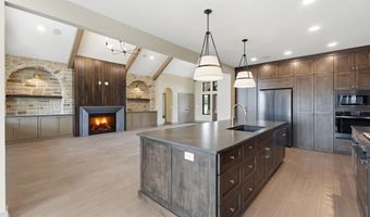 6552 County Road 27, Auburn, IN 46706