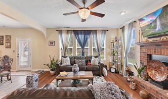 8433 Vyners Ln, Avon, IN 46123