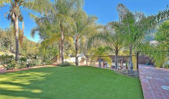 29846 Triunfo Dr, Agoura Hills, CA 91301