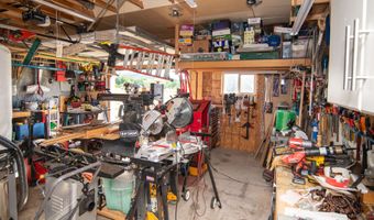65 Indian Rings Rd, Big Timber, MT 59011