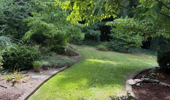 2700 BRYAN Pl, Alexandria, VA 22302
