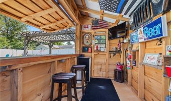 1250 N Main St, Amherst, OH 44001