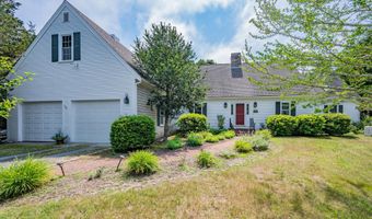 4323 Main St, Barnstable, MA 02630