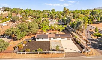 2060 S Grade Rd, Alpine, CA 91901