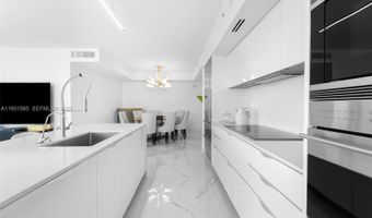 9521 E Bay Harbor Dr 802, Bay Harbor Islands, FL 33154