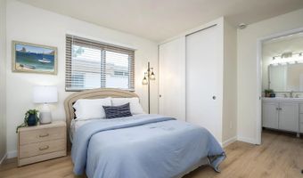 4062 Valeta 334, San Diego, CA 92110