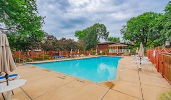 6405 Bridge Rd 201, Madison, WI 53713