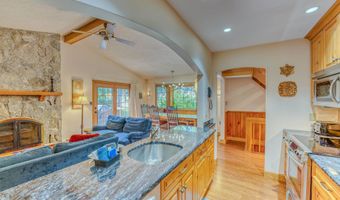 30 Forest Ln 19, Carroll, NH 03575