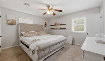 4645 N Hillcrest St, Bel Aire, KS 67220