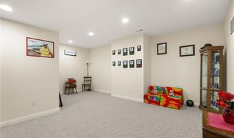 2697 N Bass Ln, Austin, IN 47102