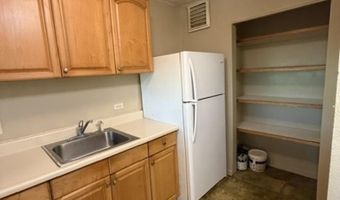 111 KAHULUI BEACH Rd A423, Kahului, HI 96732