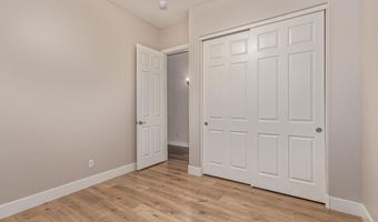 4978 E KARSTEN Dr, Chandler, AZ 85249