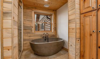 236 Hinz Dr, Angel Fire, NM 87710