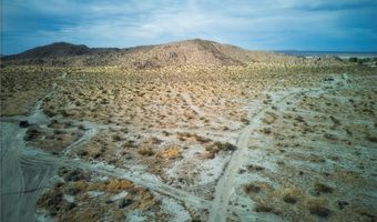 1 St Anthony Ave, Adelanto, CA 92301
