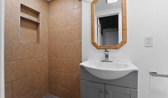 643 S WICKHAM Rd S, Baltimore, MD 21229