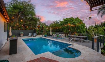 2335 Ivy Rd, Oceanside, CA 92054