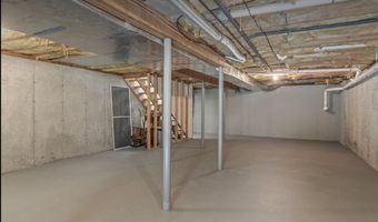 45 Harbor Hill Dr 45, Bourne, MA 02532