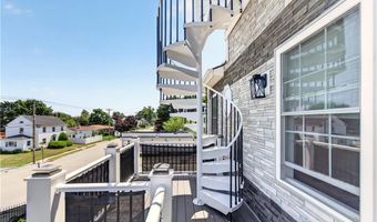 318 Farmington Ave, Cranston, RI 02920