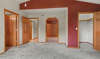 440 BEVERLY Dr, Amherst, WI 54406