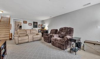1738 Highview Circle Ct, Ballwin, MO 63021