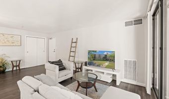 12 VAN DORN 405, Alexandria, VA 22304