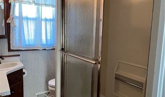 1028 Lyndon Ave, Ashtabula, OH 44004