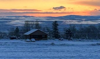 106 Bennett Creek Rd, Clark, WY 82435