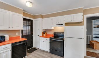 52 Biggs St, Barre, VT 05641