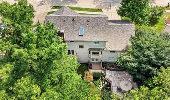 1751 Warmington Ct, Ballwin, MO 63021