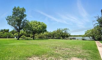 2102 Shoreline Dr, Abilene, TX 79602
