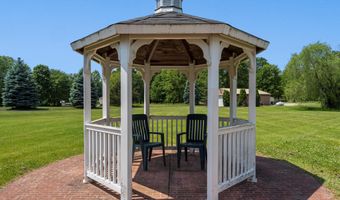 5700 Jankow Rd, Algonac, MI 48001