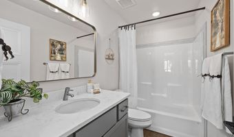 4044 SADDLEBACK Ln, Cheyenne, WY 82001