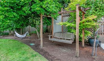 7230 SW SORRENTO Rd, Beaverton, OR 97008