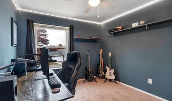 225 Vistaoak Ct, Ballwin, MO 63021