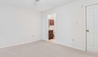 2900 SHIPMASTER Way #216, Annapolis, MD 21401