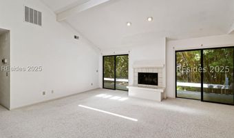 17 Dewberry Ln, Hilton Head Island, SC 29928