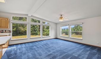 1255 Roberts Ln, Blanchard, ID 83804