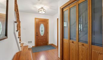 8 COATES Rd, Allentown, NJ 08501