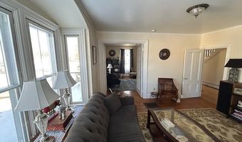 41 Grove St, Belfast, ME 04915