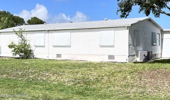 249 Kiwi Dr, Barefoot Bay, FL 32976