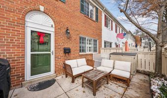 1181 N VAN DORN St, Alexandria, VA 22304