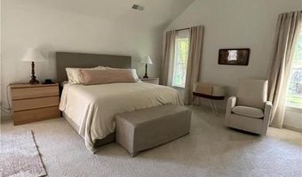 2260 Nottingham Rd, Allentown, PA 18103