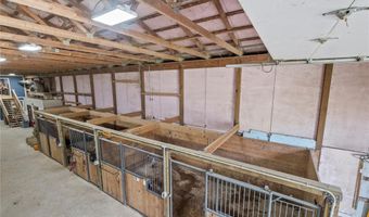 260 Mountain Trail Ln, Acme, PA 15610