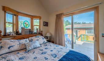 53877 BEACH LOOP Rd 2, Bandon, OR 97411