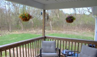19780 Armada Ridge Rd, Armada, MI 48005