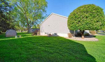 2463 Orient Dr, Adrian, MI 49221