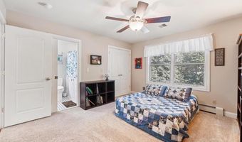 6139 PALOMINO Dr, Allentown, PA 18106